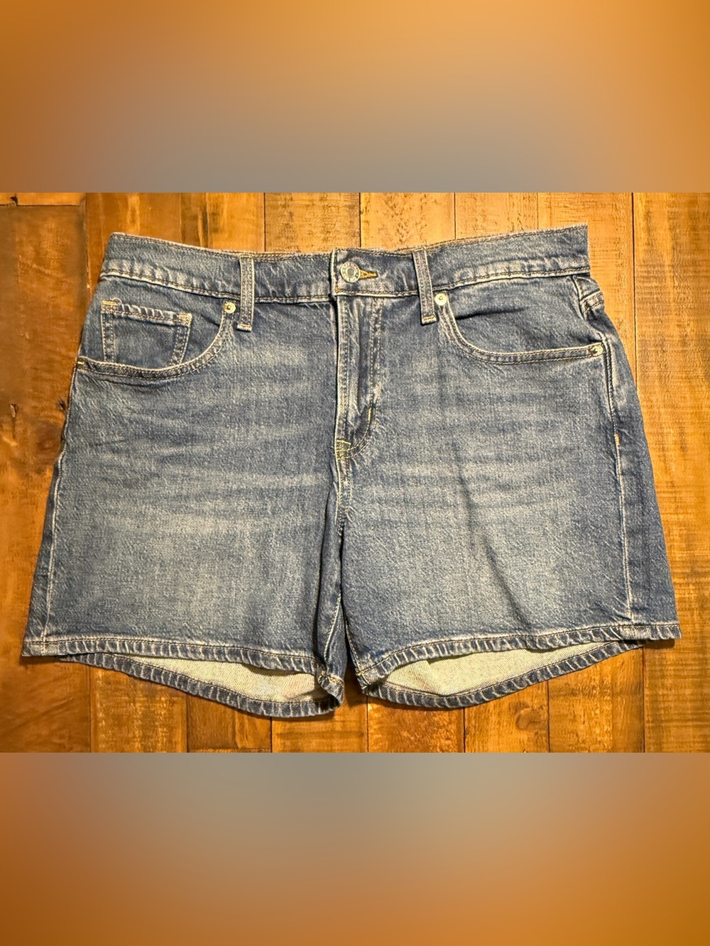 GAP Denim 5” Shorts Size 4 Dark Wash UltraSoft Stretch Denim